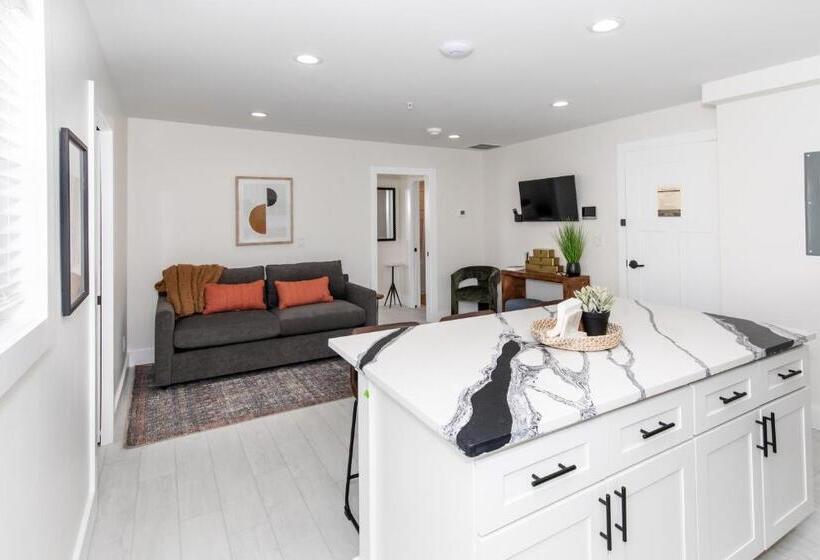 The Inn At Fulton Downtown Boutique