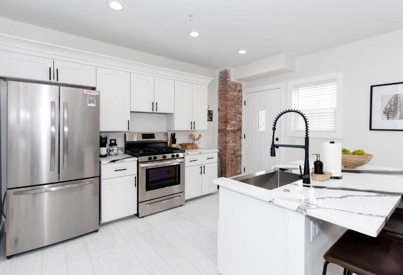 The Inn At Fulton Downtown Boutique