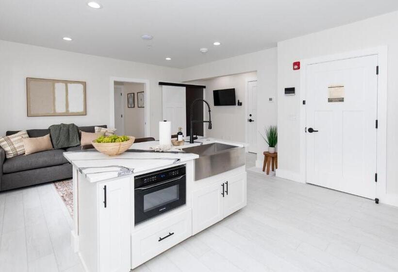 The Inn At Fulton Downtown Boutique