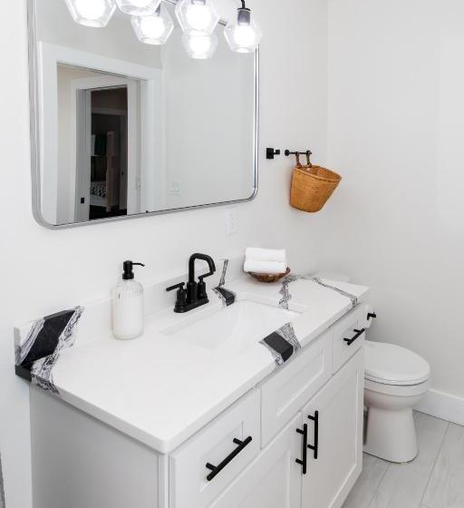 The Inn At Fulton Downtown Boutique