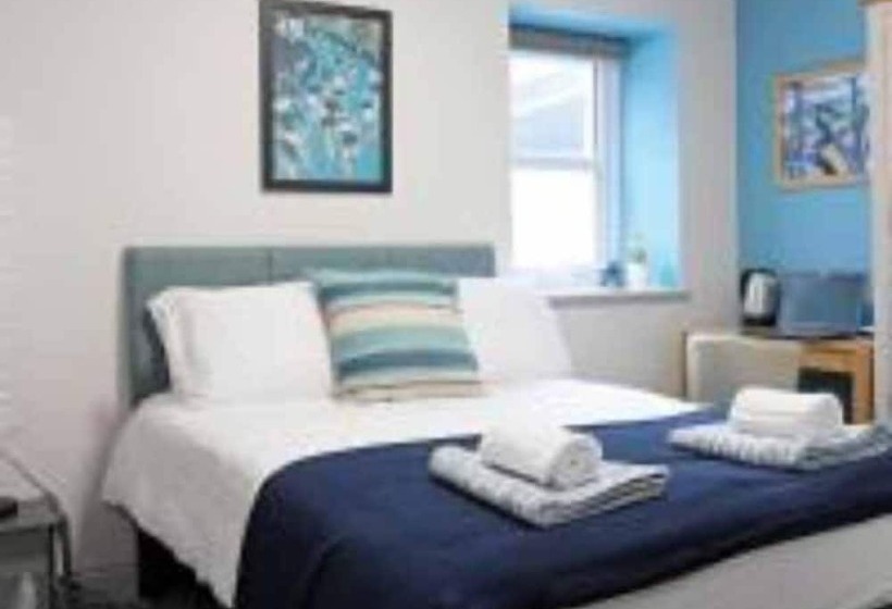 The Old Bike Shop Accommodation