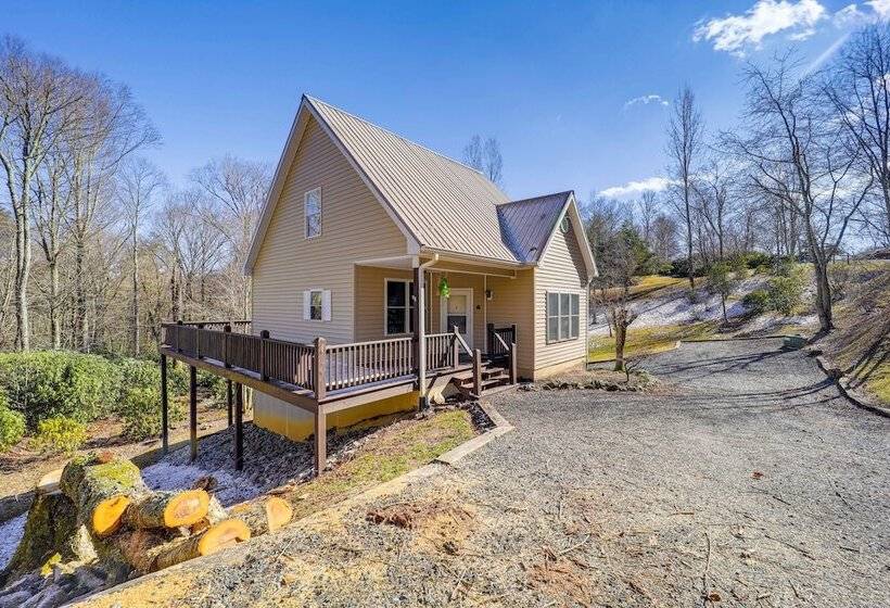 Near Hiking: Blue Ridge Mtn Home On Private Acre