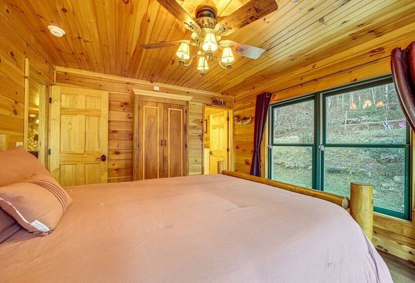 Twin Creeks Lodge  W/ Hot Tub < 1 Mi To Lake!