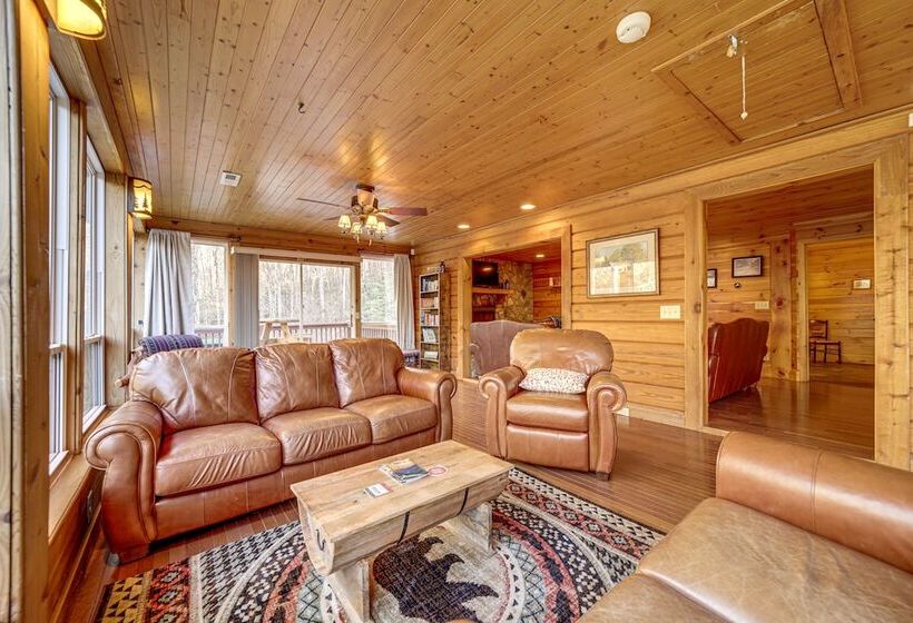 Twin Creeks Lodge  W/ Hot Tub < 1 Mi To Lake!