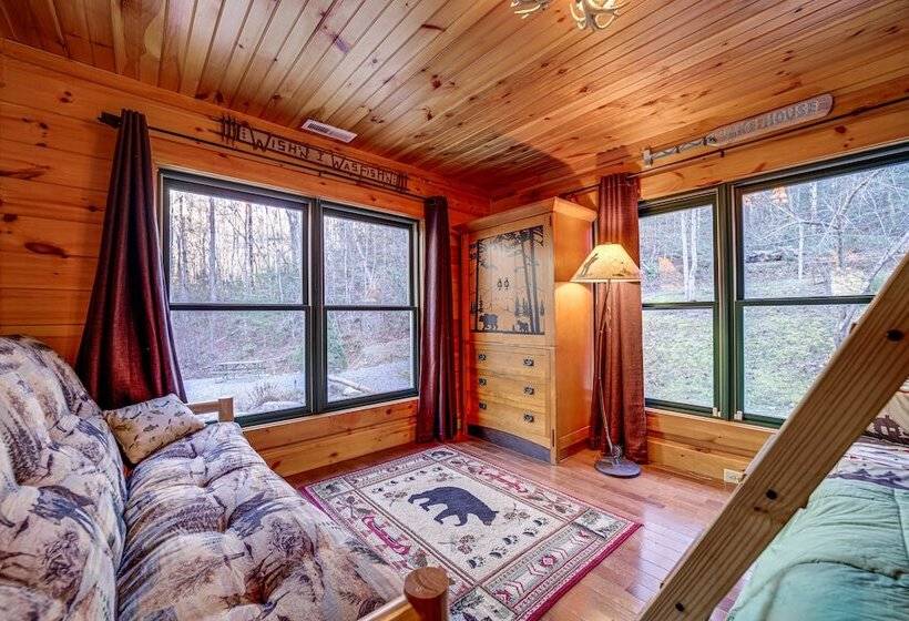 Twin Creeks Lodge  W/ Hot Tub < 1 Mi To Lake!