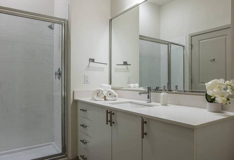 Two Charming Nulu Cozysuites