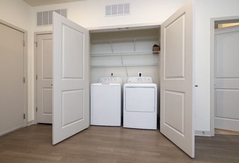 Two Charming Nulu Cozysuites