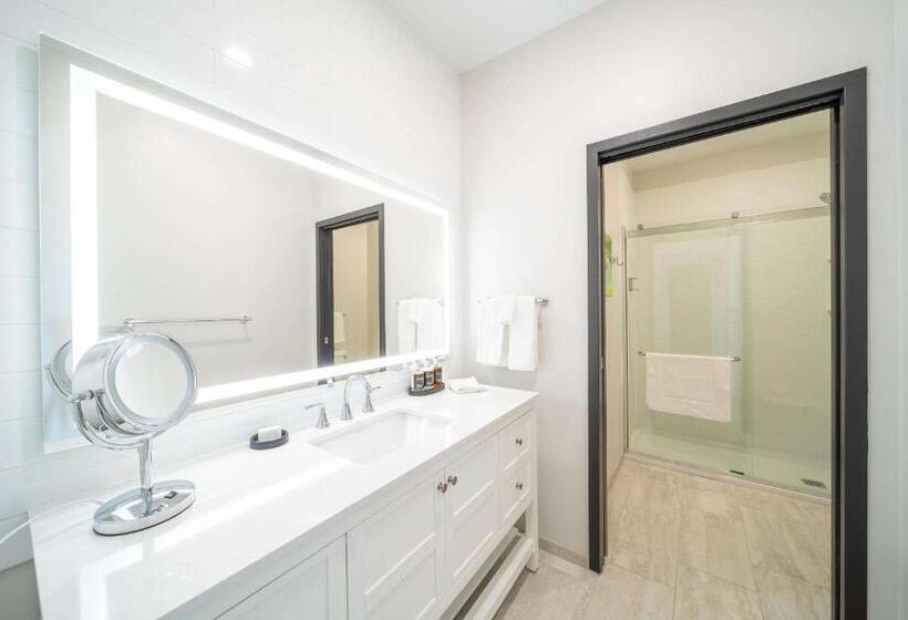 Tygart Hotel, Ascend Hotel Collection