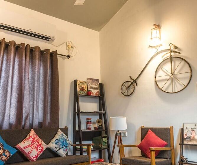 U.r.d.ki You Are The Key Hostels