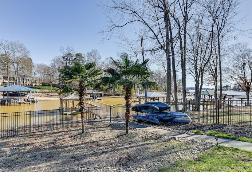 Waterfront Lake Norman Retreat W/ Dock + Hot Tub!