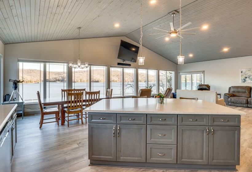Waterfront Lake Of The Ozarks Home W/ Private Dock