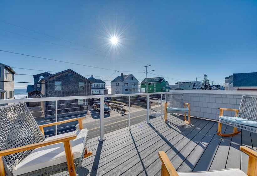 Wells Beach House W/ Ocean View Deck