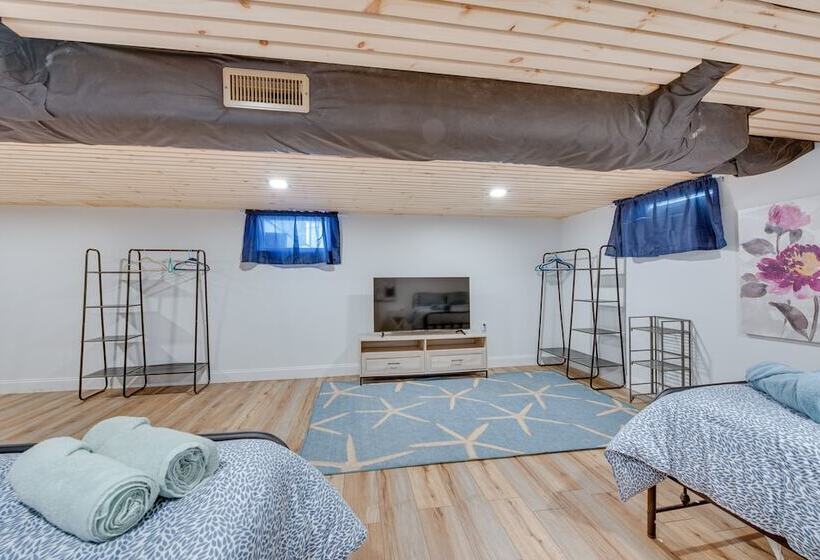 Wells Beach House W/ Ocean View Deck