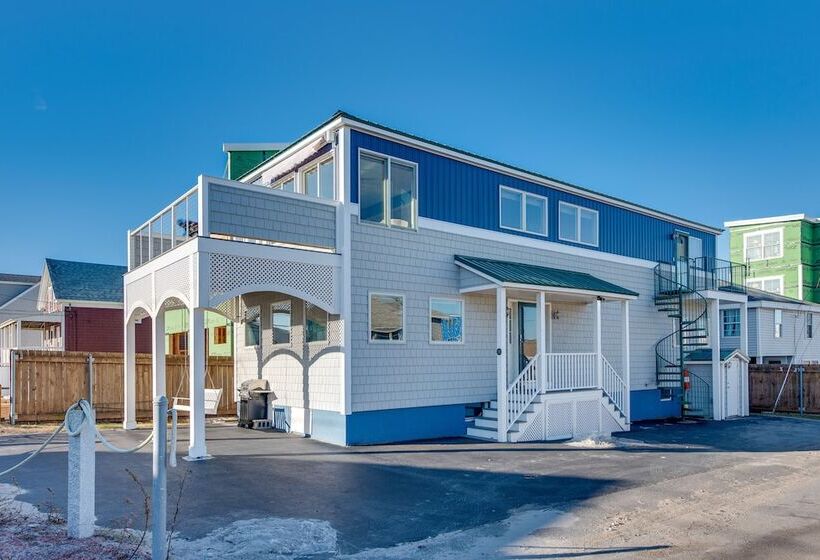 Wells Beach House W/ Ocean View Deck