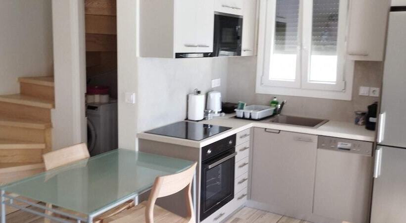 Zephyros Villas Agios Nikitas