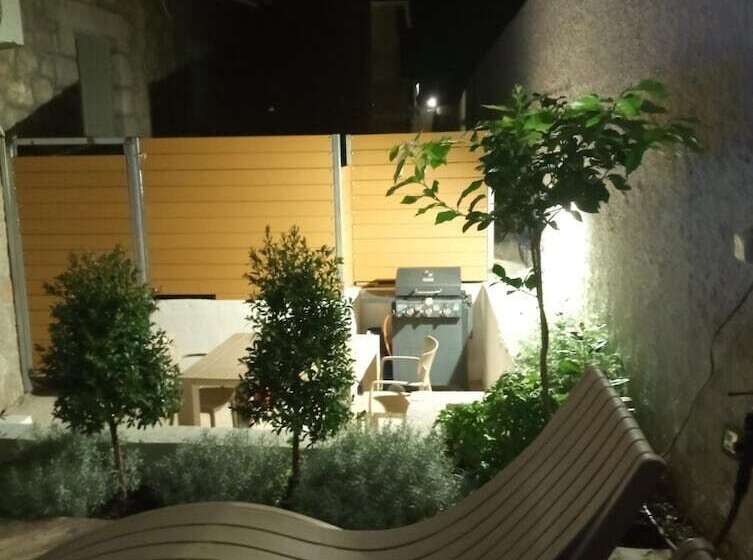 Zephyros Villas Agios Nikitas