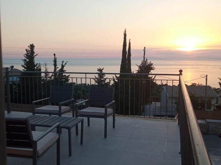 Zephyros Villas Agios Nikitas
