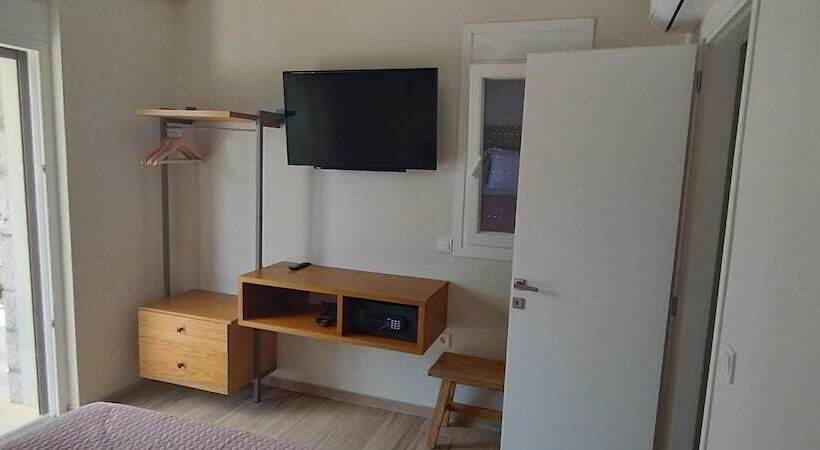 Zephyros Villas Agios Nikitas