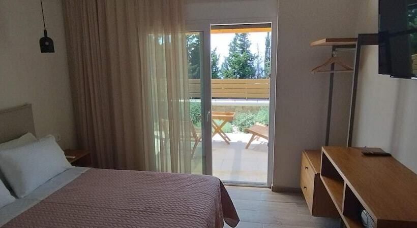Zephyros Villas Agios Nikitas