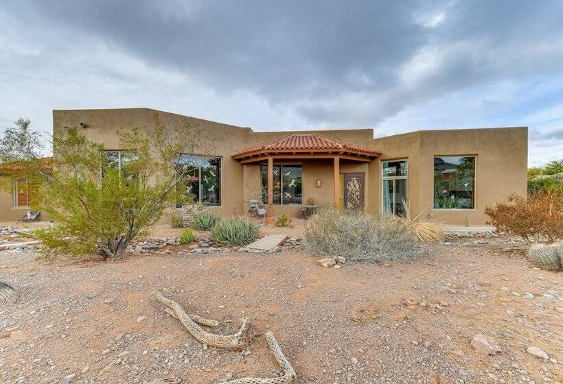 Apache Junction Desert Gem W/ Patio & Views!