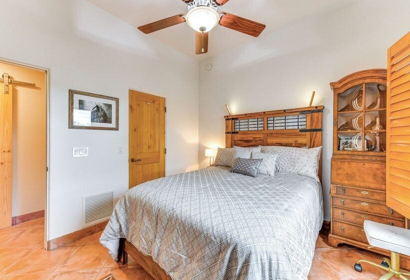 Apache Junction Desert Gem W/ Patio & Views!