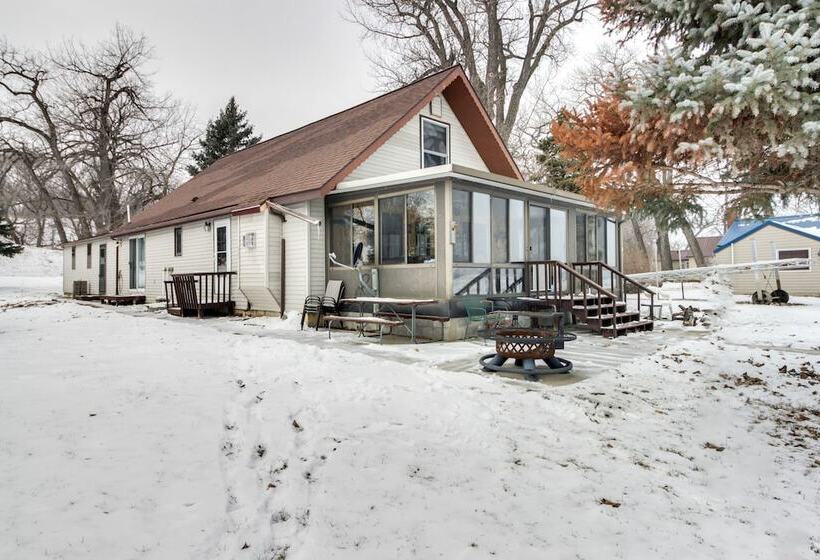 Big Stone Lake Retreat ~ 7 Mi To Browns Valley!