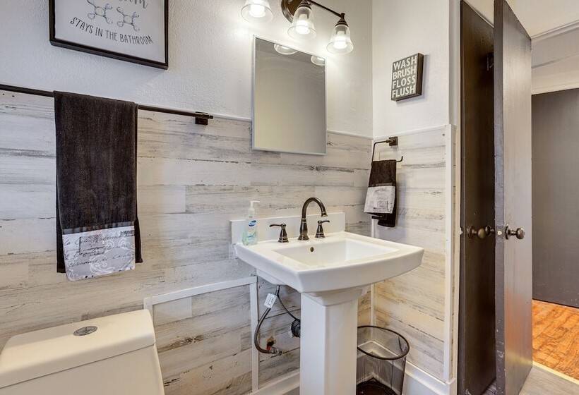 Residential Birmingham Home, 5 Mi To Downtown!