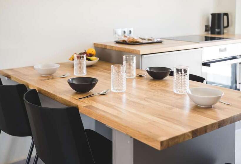 Blue Symphony Suites & Apartments