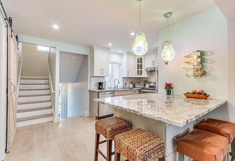 Bright Milford Beach House W/ Outdoor Shower