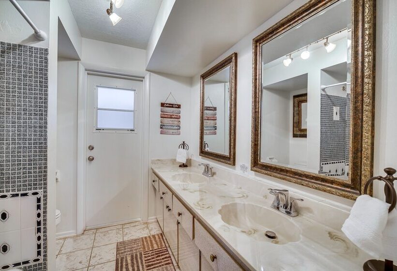 Centrally Located Merritt Island Home: Pool, Porch