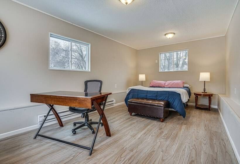 Charming Lakeland Home: Steps To St Croix River!