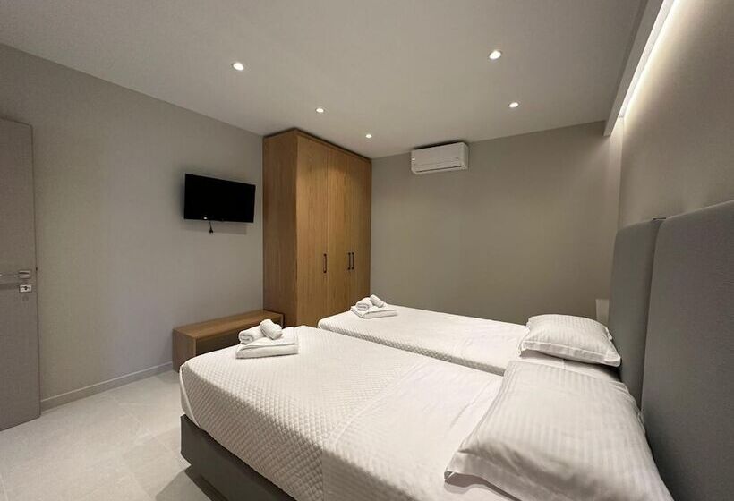 Elpida Luxury Apartments & Suites