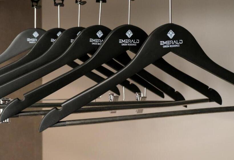 Emerald Green Residence