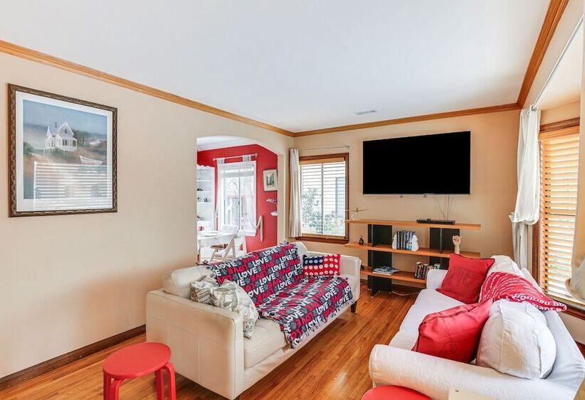 Gardena Vacation Rental: 5 Mi To Manhattan Beach!