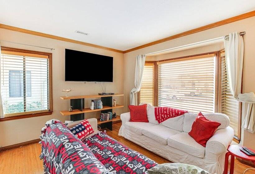 Gardena Vacation Rental: 5 Mi To Manhattan Beach!