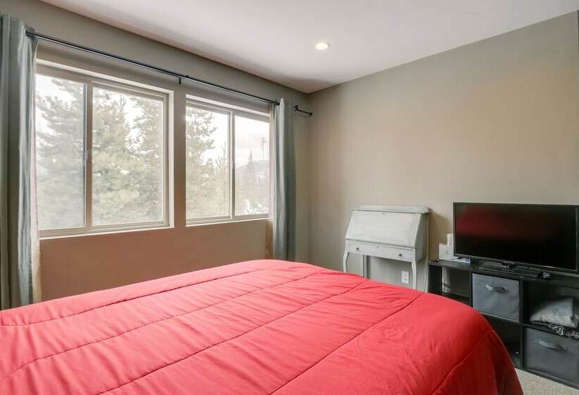 Hike + Ski: Grand Lake Cabin W/ Mtn View Deck