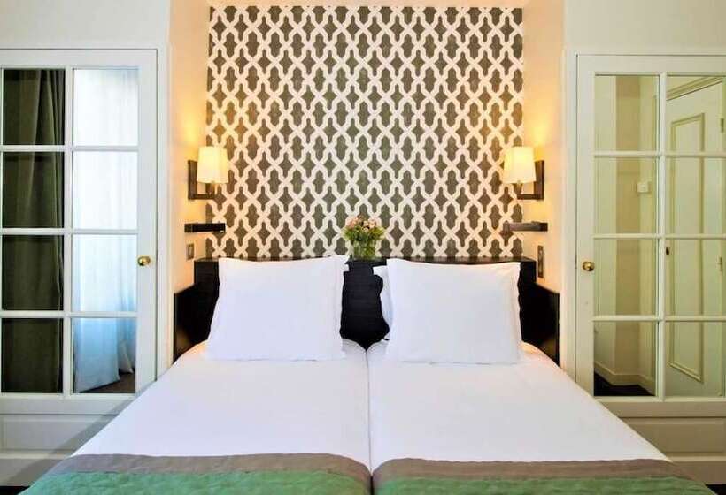 Herbert George Apartment