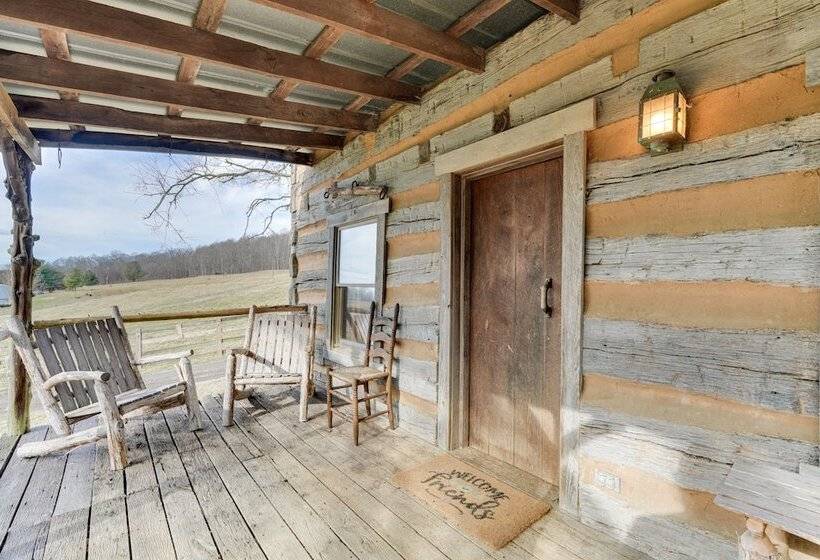 Historic Jonesborough Cabin W/ Fire Pit & Grill!