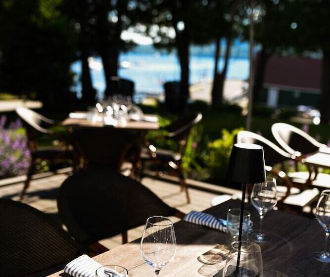 فندق فئة نجمة واحدة Auberge Et Restaurant Mcgowan