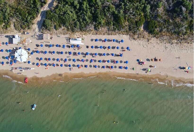 فندق فئة نجمة واحدة L Isola Dei Sapori Boutique