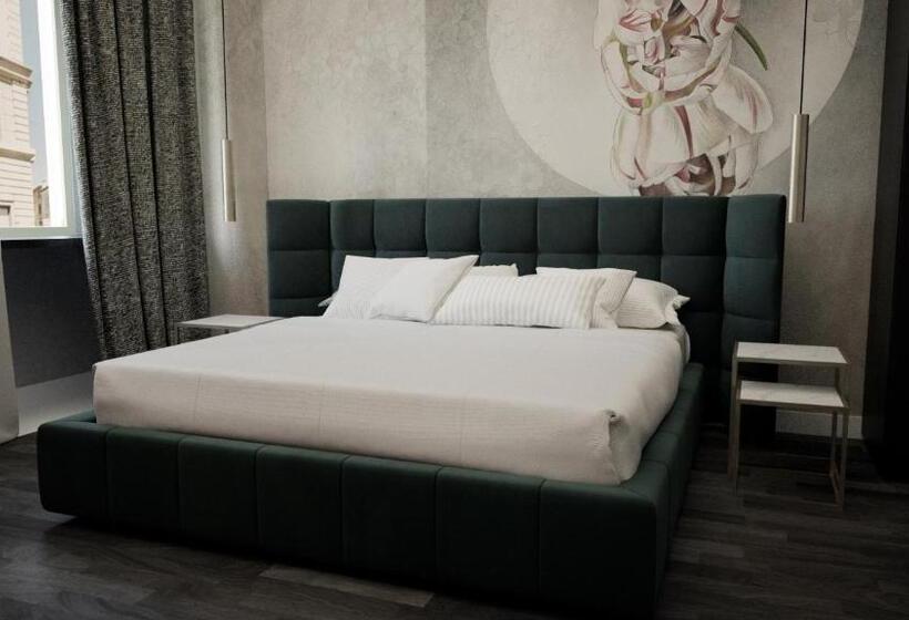 مسافرخانه The Unique