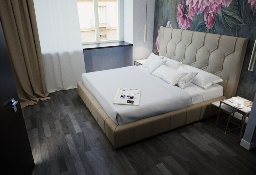 مسافرخانه The Unique