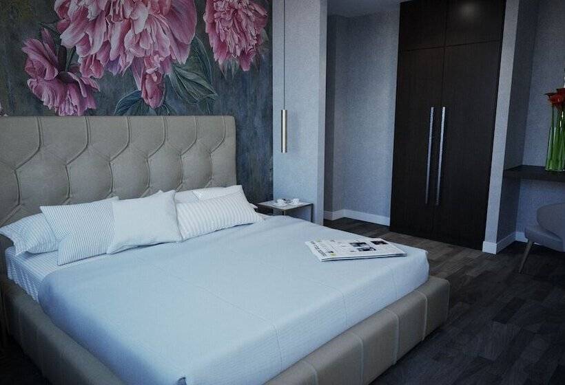 مسافرخانه The Unique