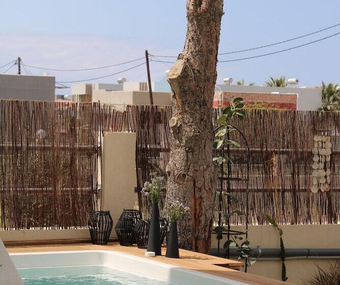 ホテル Asteria Apartments