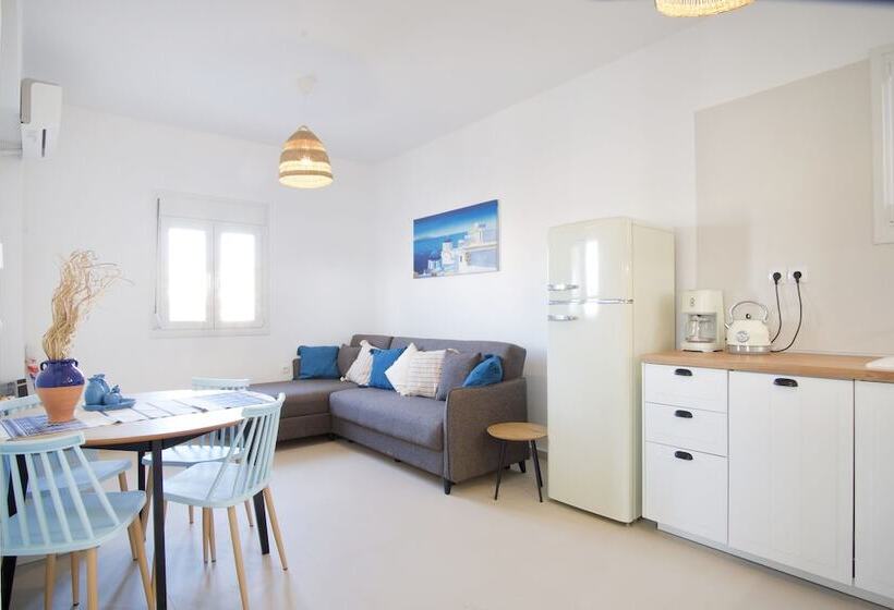 ホテル Asteria Apartments