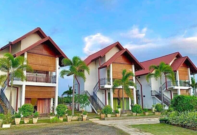 בית מלון כפרי Avonil Resort Yala