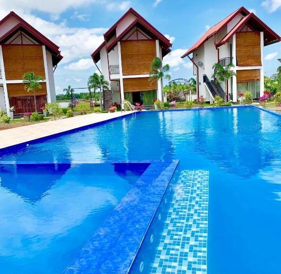 בית מלון כפרי Avonil Resort Yala