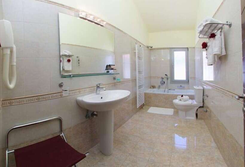 Belle View Hotel   Sea View & Sunset