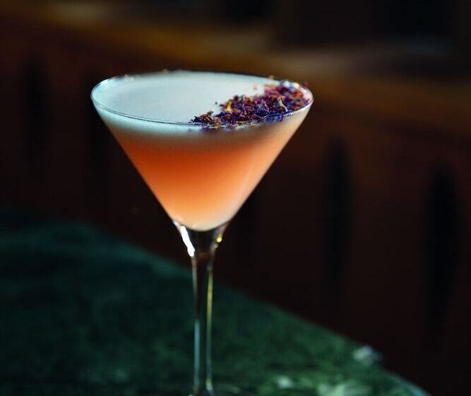 ホテル Drei Berge