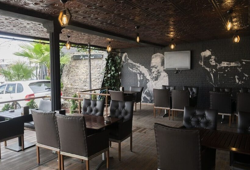 酒店 Ers Li̇fe Ai̇rport